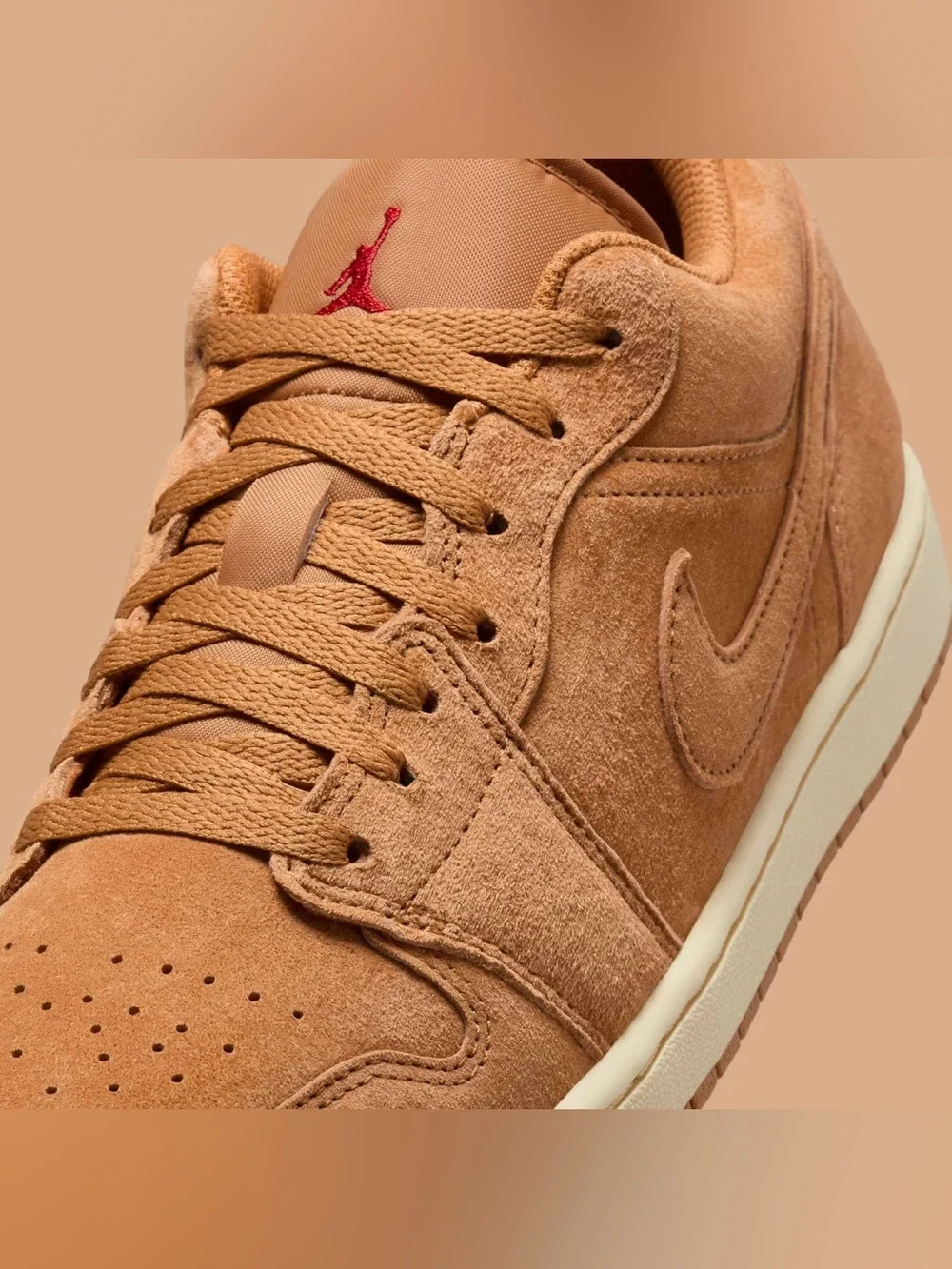BRAND NEW: Air Jordan 1 Low “Flax” Size US Men’s 8.5